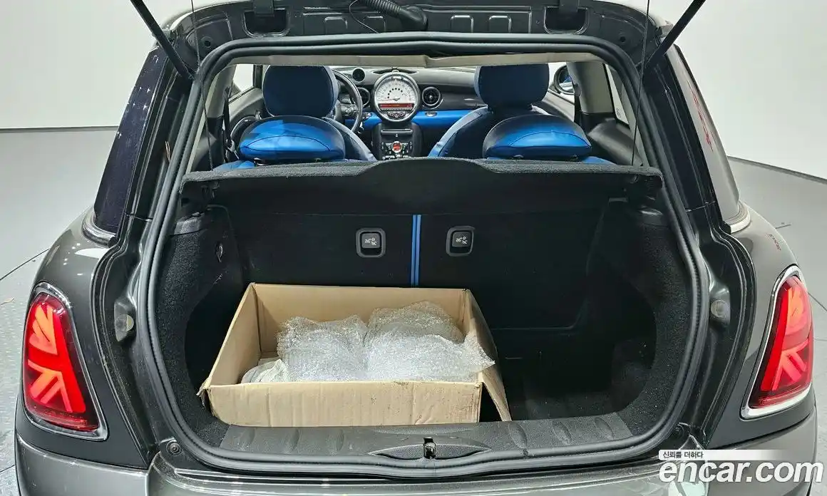 Mini Cooper 2011 1.6 Автомат в Москве № 136790, фото 9