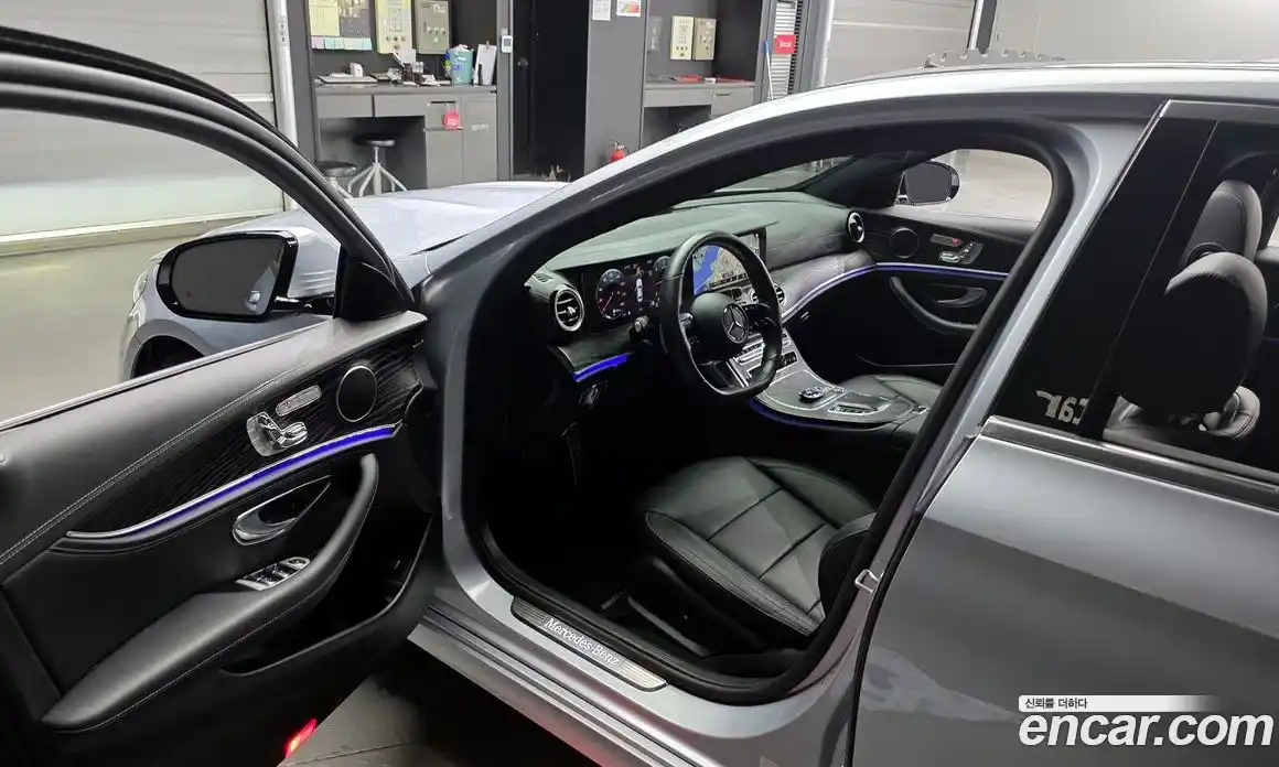 Mercedes-Benz E-Class 2021 1.9 Автомат в Москве № 136798, фото 19