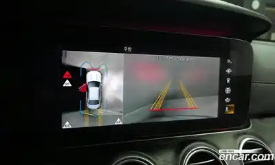 Mercedes-Benz E-Class 2021 1.9 Автомат в Москве № 136798, миниатюра 9