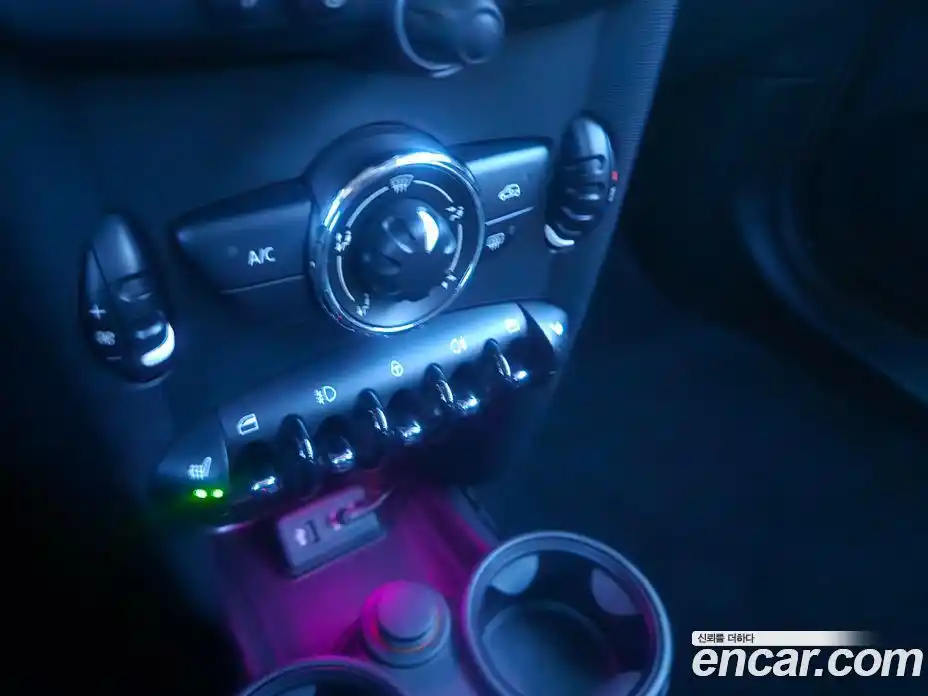 Mini Cooper 2013 2.0 Автомат в Москве № 137330, фото 11