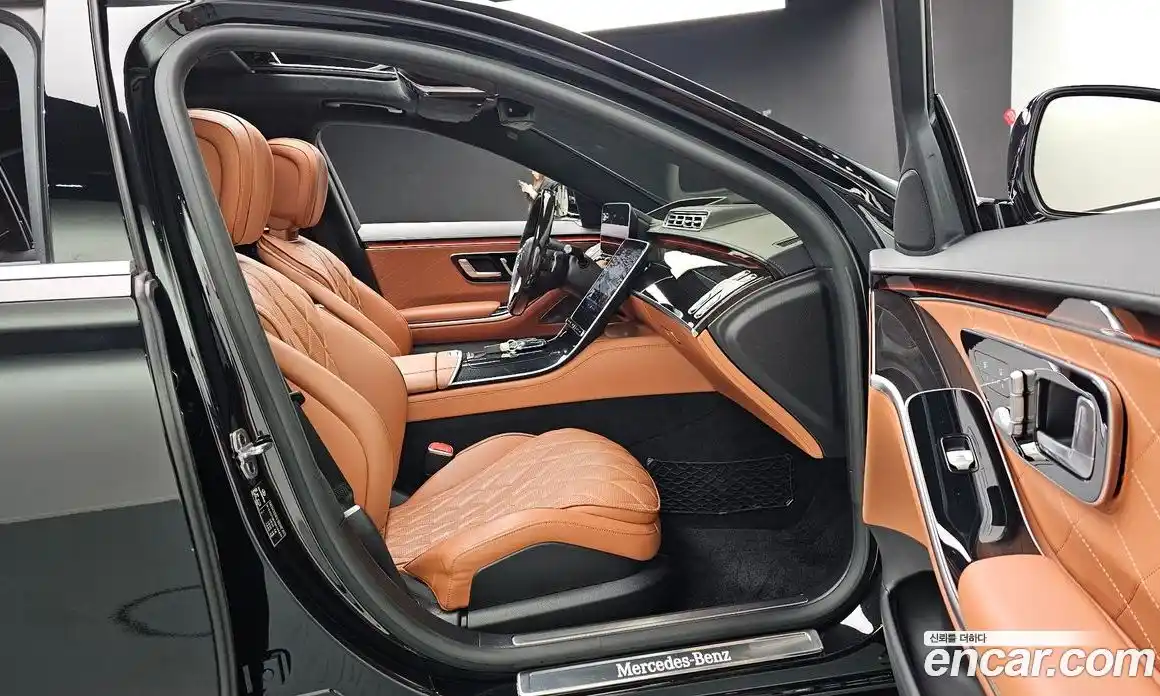 Mercedes-Benz S-Class 2022 4.0 Автомат в Москве № 138929, фото 1