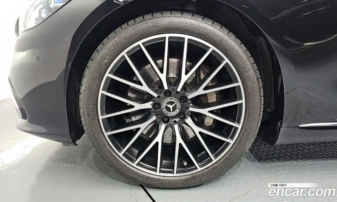 Mercedes-Benz S-Class 2022 4.0 Автомат в Москве № 138929, фото 19