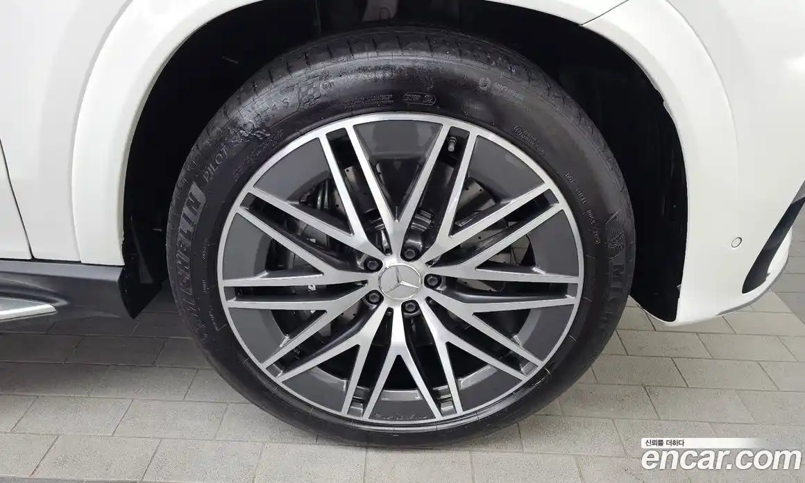 Mercedes-Benz GLE-Class 2024 3.0 Автомат в Москве № 140033, фото 15