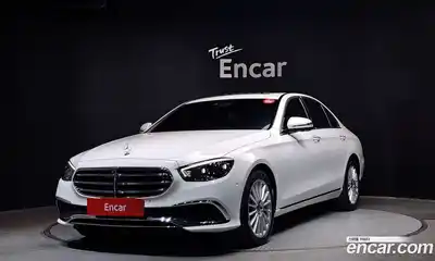Mercedes-Benz E-Class, 2022