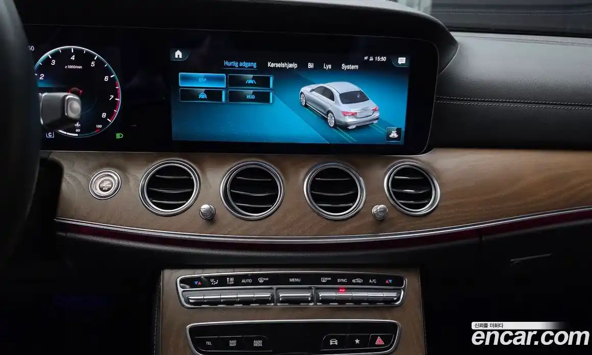 Mercedes-Benz E-Class 2022 2.0 Автомат в Москве № 140215, фото 14