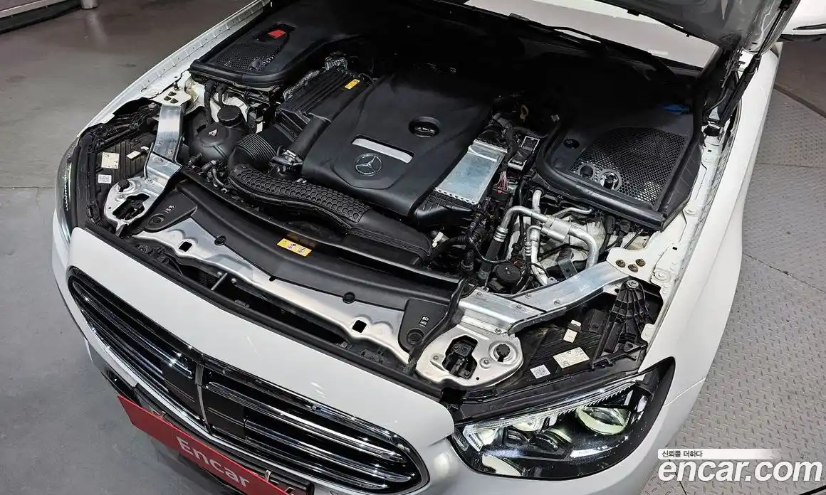 Mercedes-Benz E-Class 2022 2.0 Автомат в Москве № 140215, фото 6