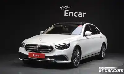 Mercedes-Benz E-Class, 2023