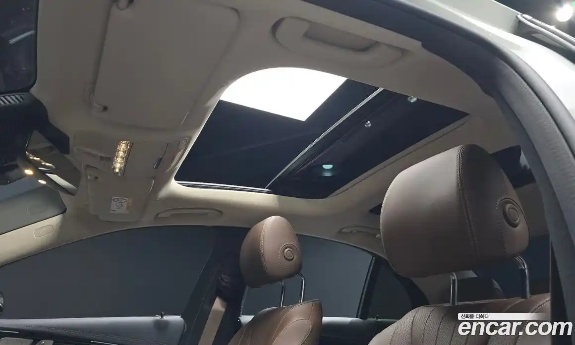 Mercedes-Benz E-Class 2023 3.0 Автомат в Москве № 141438, фото 19