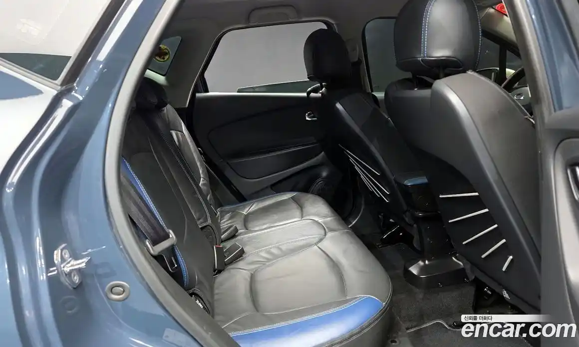 Renault QM3 2016 1.5 Автомат в Москве № 146317, фото 8