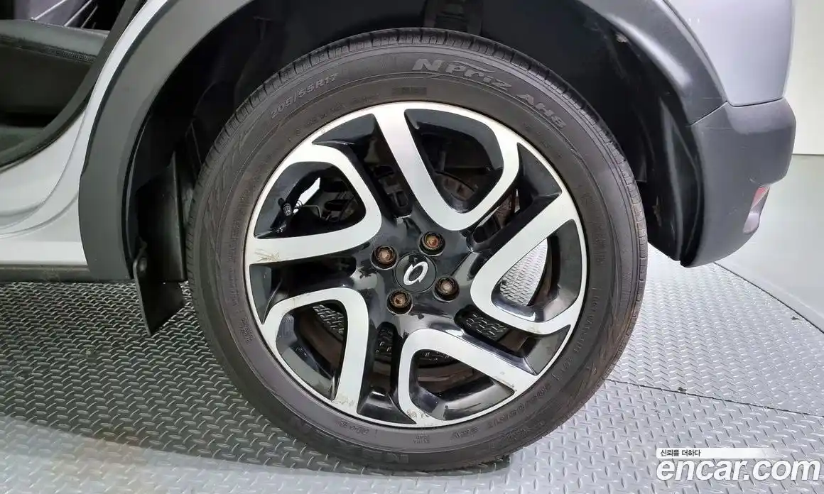 Renault QM3 2015 1.5 Автомат в Москве № 147533, фото 12