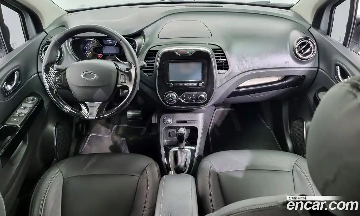 Renault QM3 2015 1.5 Автомат в Москве № 147533, фото 14