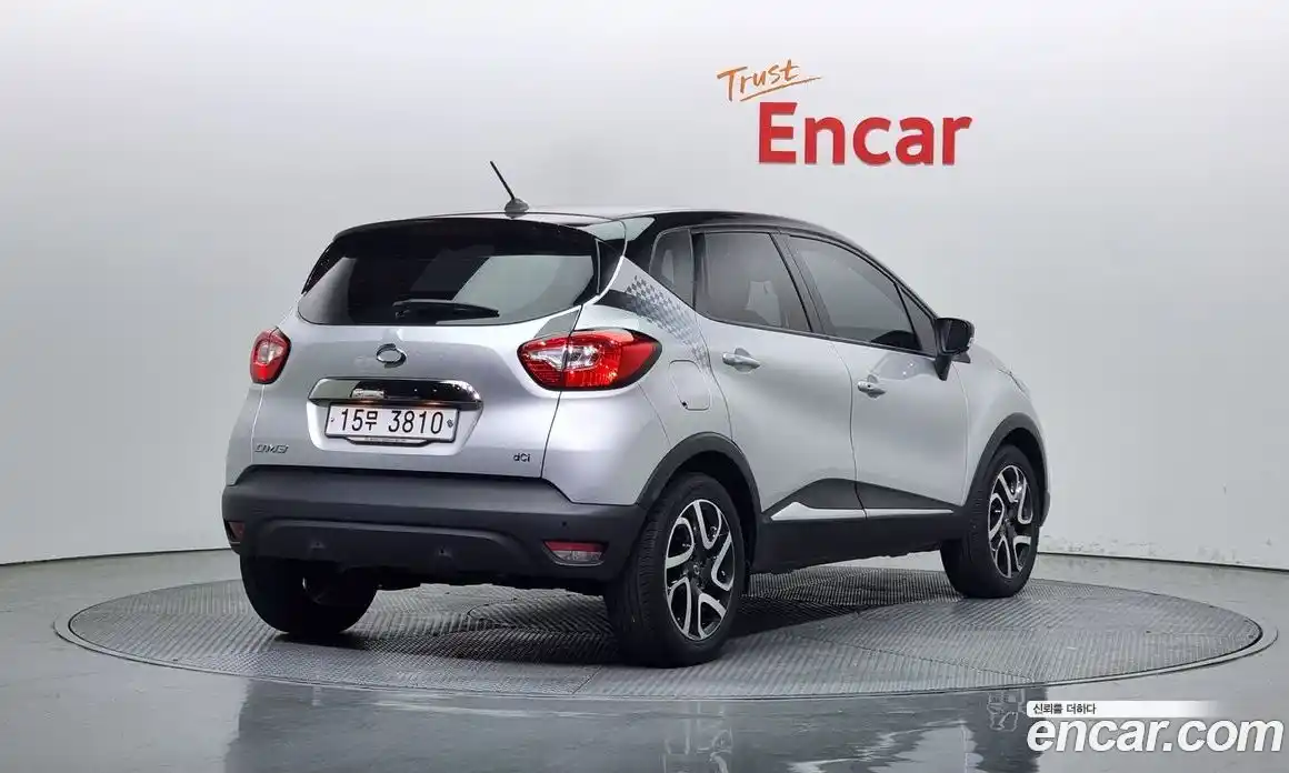 Renault QM3 2015 1.5 Автомат в Москве № 147533, фото 15