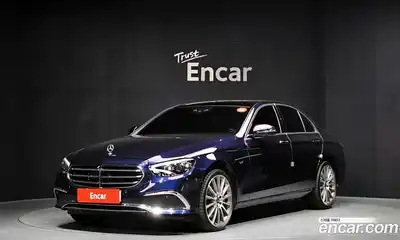 Mercedes-Benz E-Class, 2023