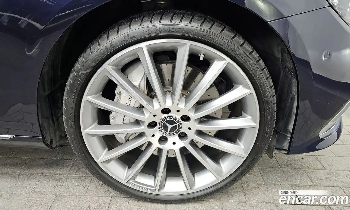 Mercedes-Benz E-Class 2023 3.0 Автомат в Москве № 149459, фото 5