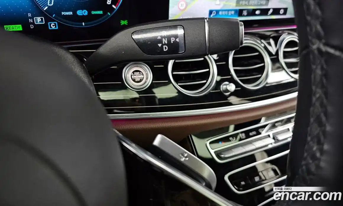 Mercedes-Benz E-Class 2023 3.0 Автомат в Москве № 149459, фото 9