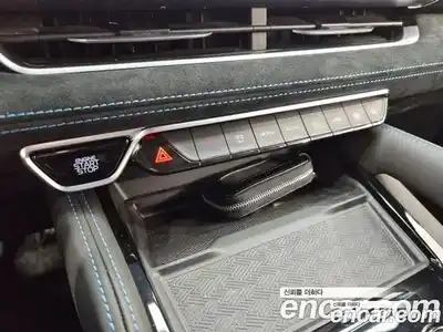 Renault Grand Koleos 2025 1.5 Автомат в Москве № 152050, миниатюра 7