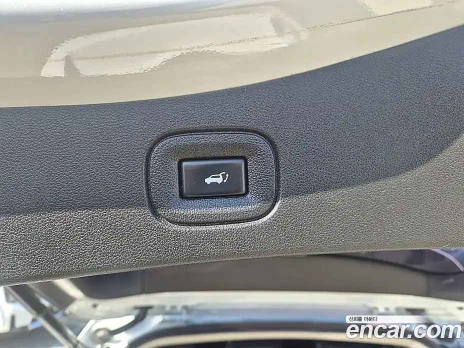 Renault QM6 2023 2.0 Автомат в Москве № 152515, фото 13