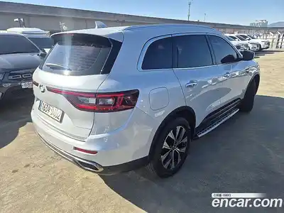 Renault QM6 2023 2.0 Автомат в Москве № 152515, миниатюра 2