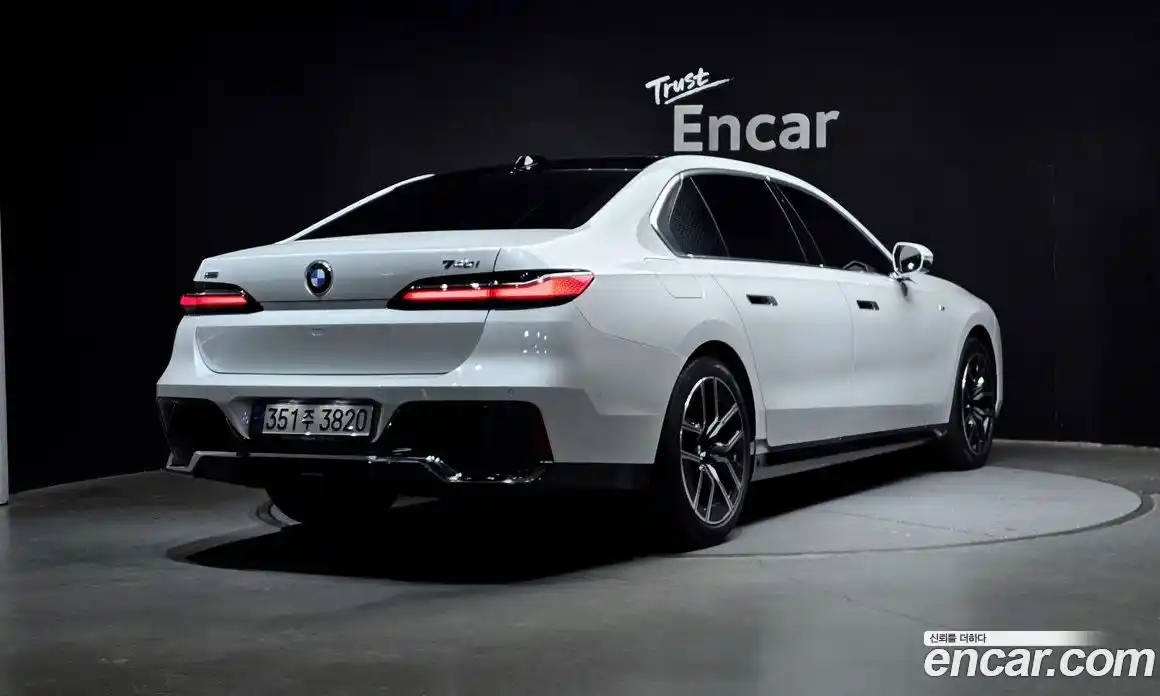 BMW 7-Series 2025 3.0 Автомат в Москве № 153311, фото 19