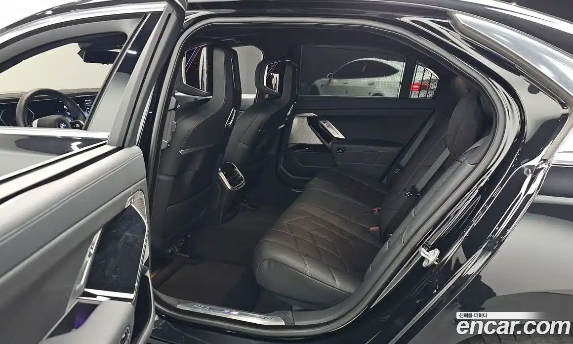 BMW 7-Series 2025 3.0 Автомат в Москве № 155203, фото 11