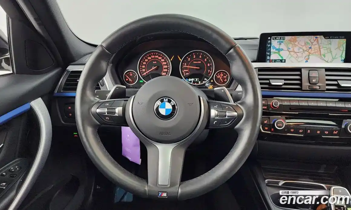 BMW 3-Series 2018 2.0 Автомат в Москве № 155314, фото 18