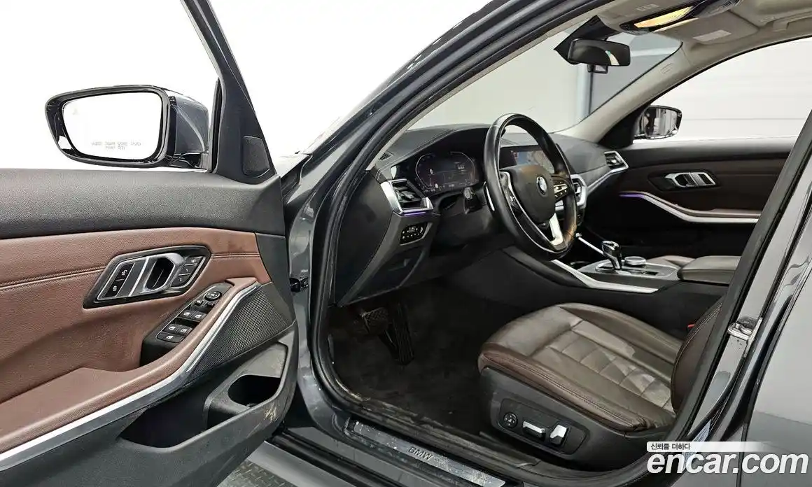 BMW 3-Series 2019 2.0 Автомат в Москве № 157989, фото 12