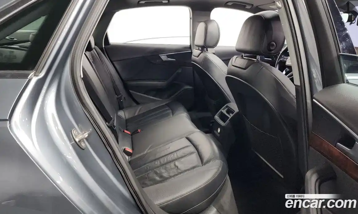 Audi A4 2016 2.0 Автомат в Москве № 160262, фото 16