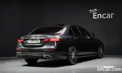 Mercedes-Benz E-Class, 2023