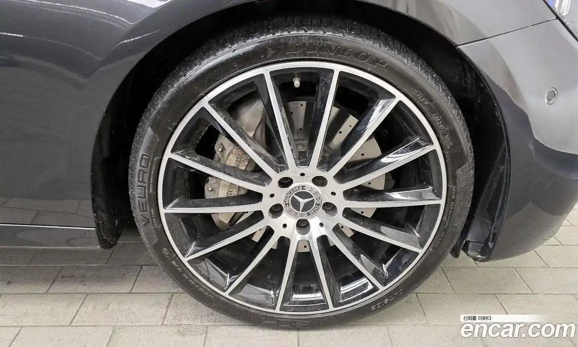 Mercedes-Benz E-Class 2023 2.0 Автомат в Москве № 161737, фото 3