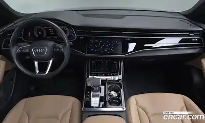 Audi Q8 2023 3.0 Автомат в Москве № 162403, миниатюра 11