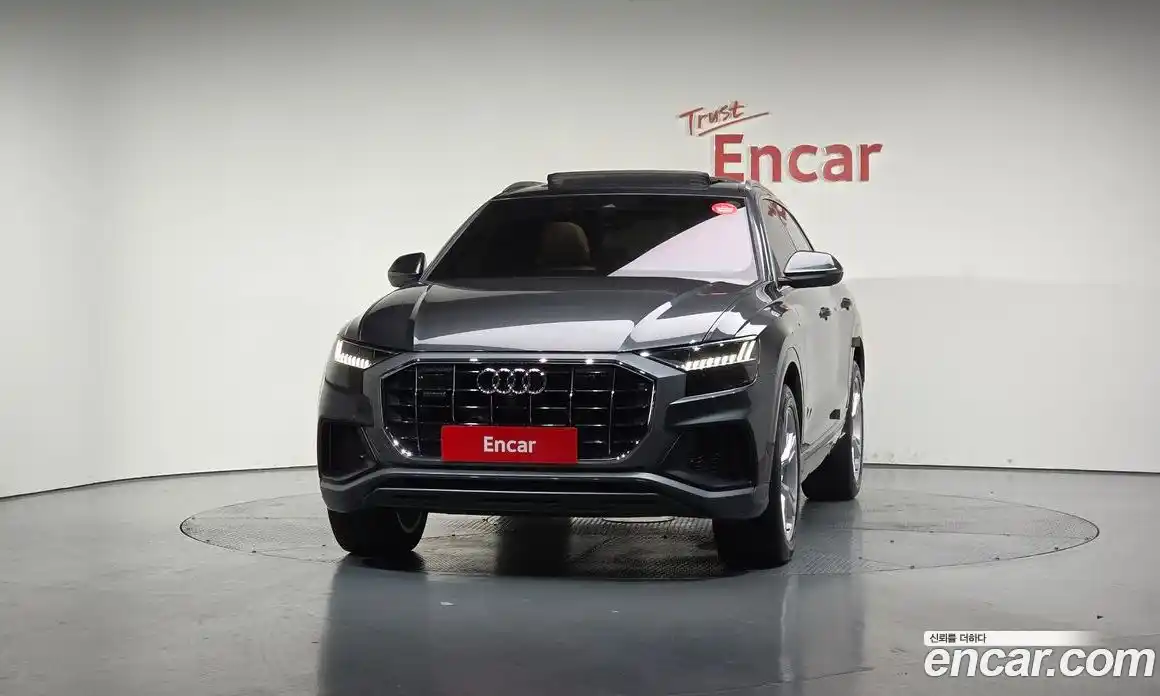 Audi Q8 2023 3.0 Автомат в Москве № 162403, фото 7