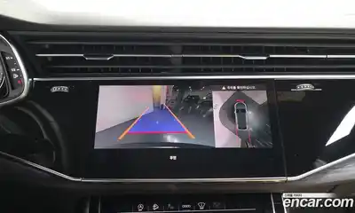 Audi Q8 2023 3.0 Автомат в Москве № 162403, миниатюра 10