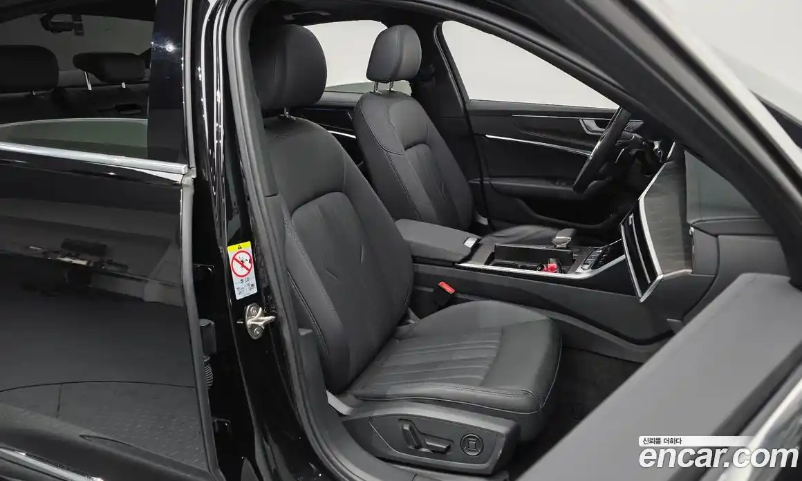 Audi A6 2023 2.0 Автомат в Москве № 162536, фото 18