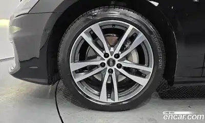 Audi A6 2023 2.0 Автомат в Москве № 162536, миниатюра 2