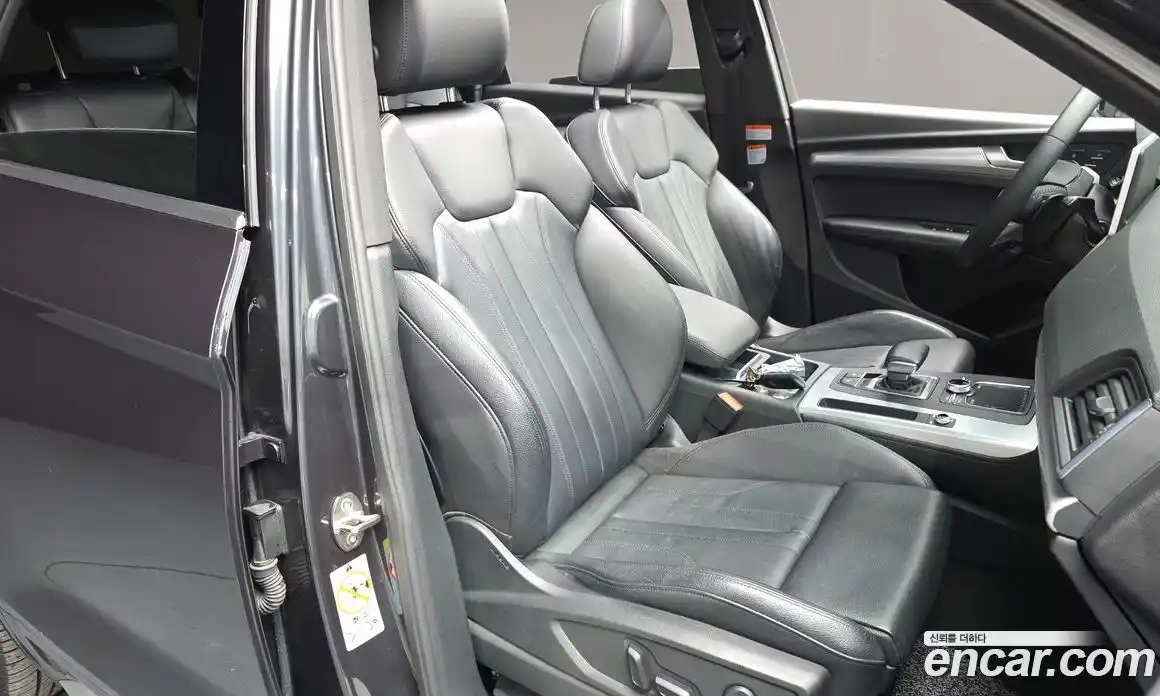 Audi Q5 2020 2.0 Автомат в Москве № 162568, фото 10