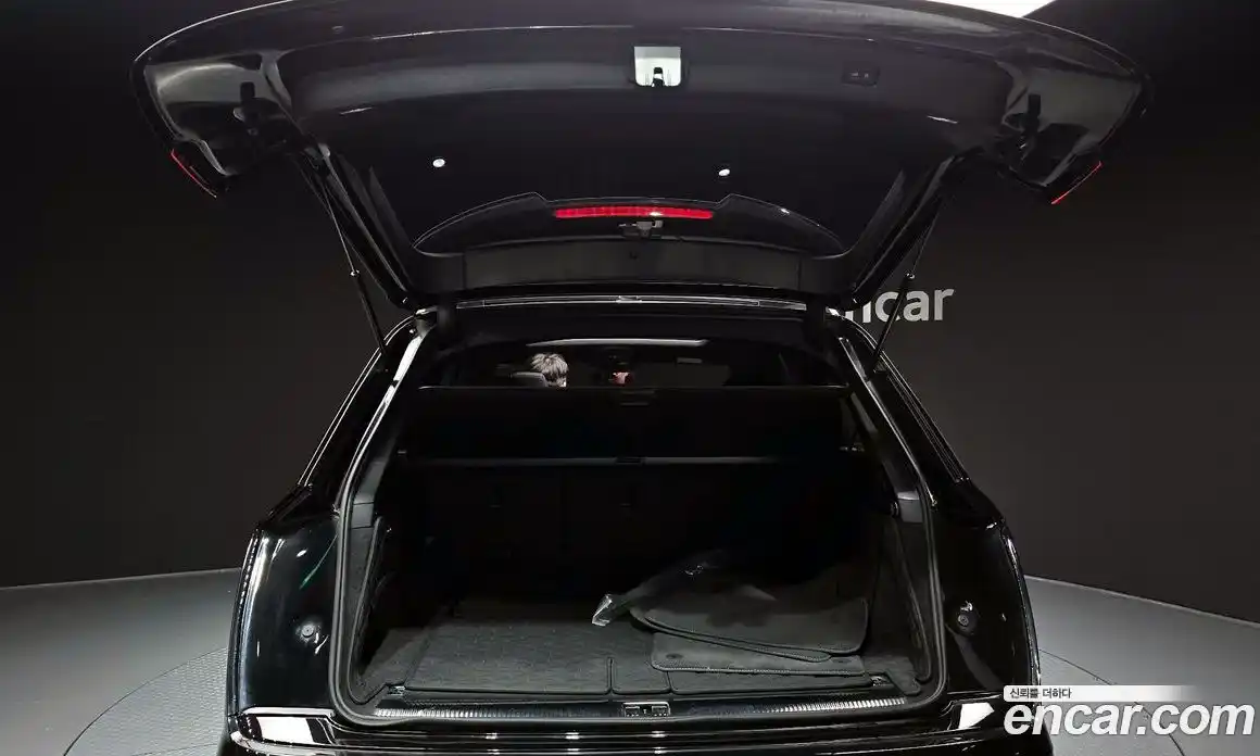 Audi Q7 2023 3.0 Автомат в Москве № 162641, фото 16