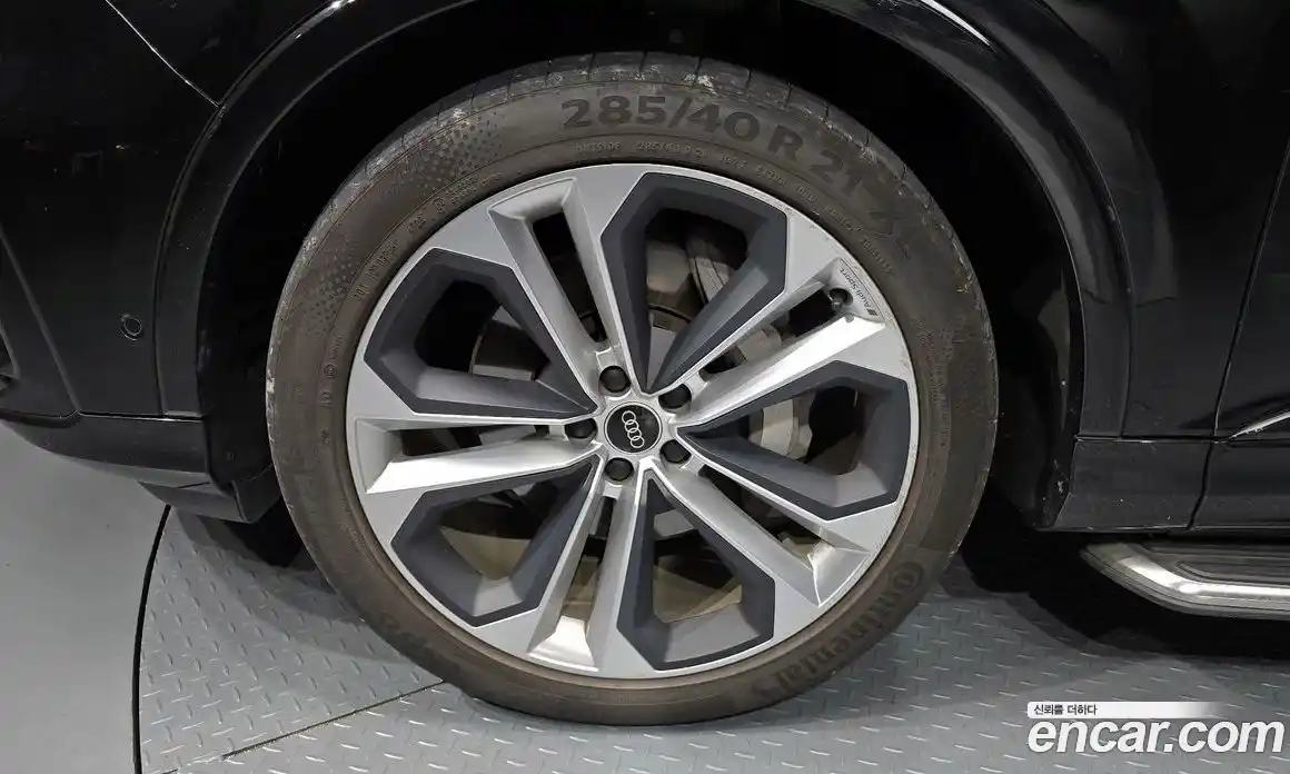 Audi Q7 2023 3.0 Автомат в Москве № 162641, фото 18