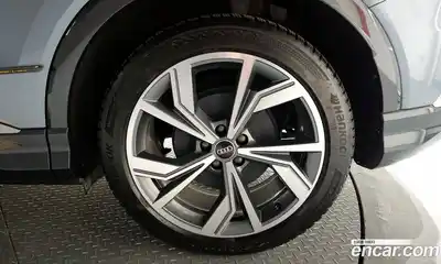 Audi Q4 e-tron 2022 0.2 Автомат в Москве № 162837, миниатюра 5