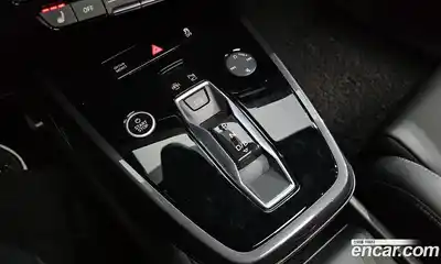 Audi Q4 e-tron 2022 0.2 Автомат в Москве № 162837, миниатюра 9