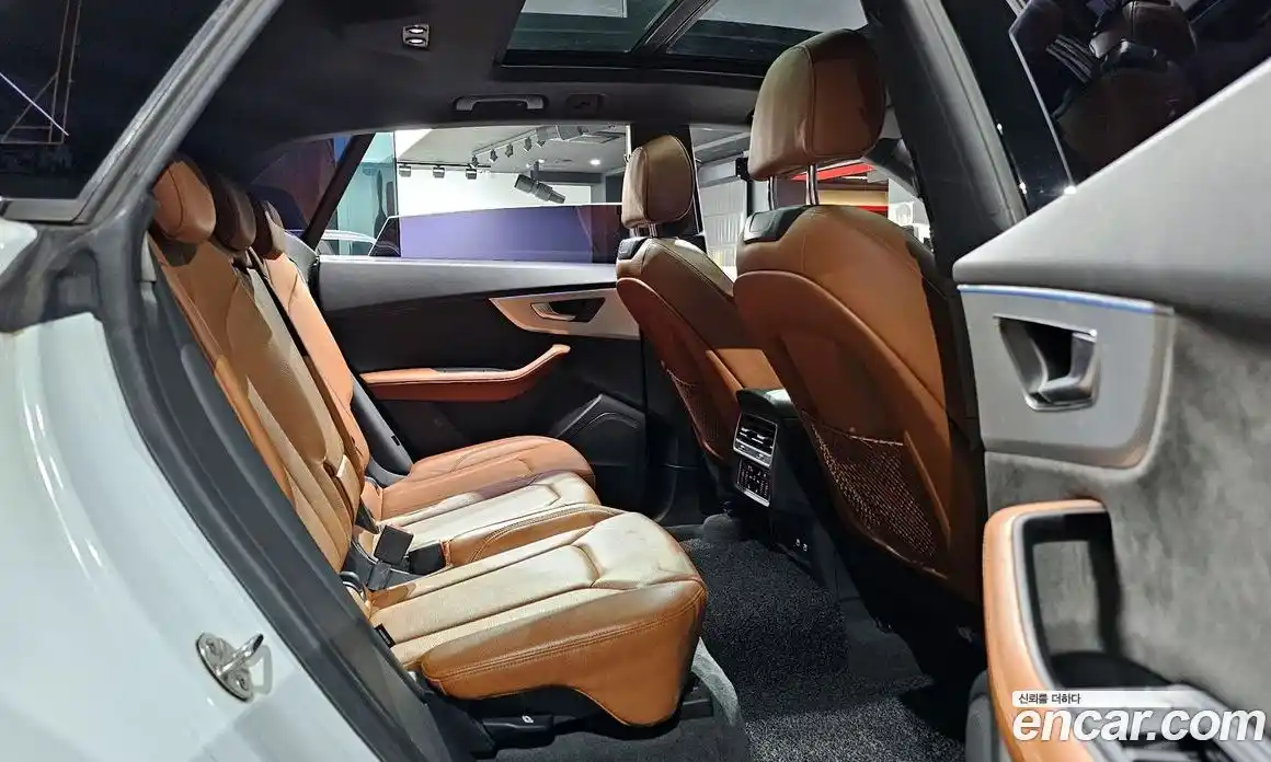 Audi Q8 2021 3.0 Автомат в Москве № 163501, фото 12