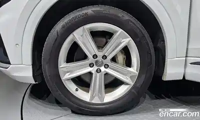 Audi Q8 2021 3.0 Автомат в Москве № 163501, миниатюра 5