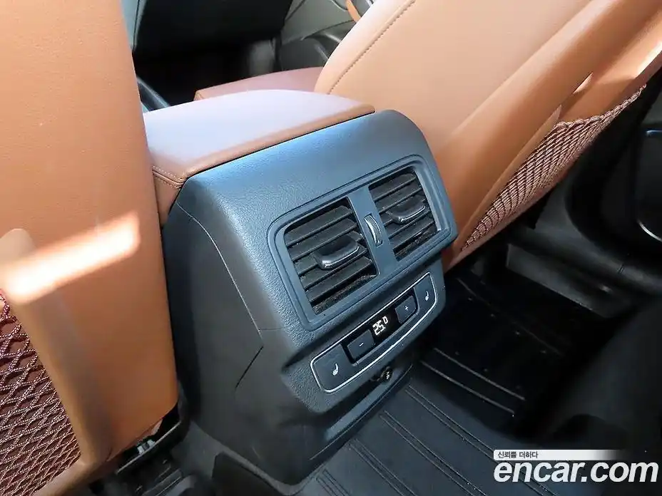 Audi Q5 2023 2.0 Автомат в Москве № 163948, фото 16