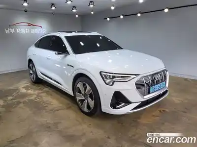 Audi e-tron, 2021