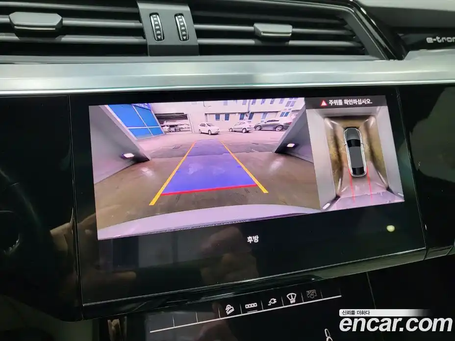 Audi e-tron 2021 0.2 Автомат в Москве № 163957, фото 13