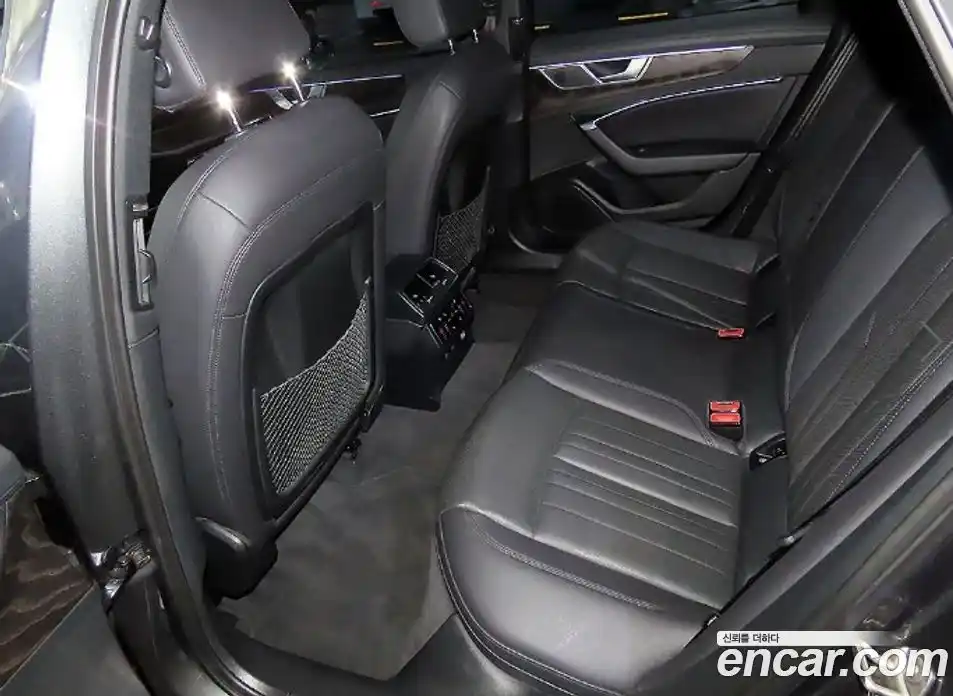 Audi A6 2023 2.0 Автомат в Москве № 163974, фото 7