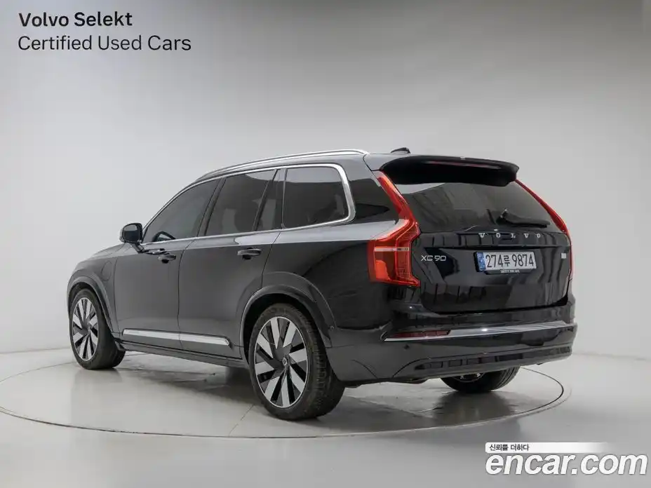 Volvo XC90 2024 2.0 Автомат в Москве № 164749, фото 4