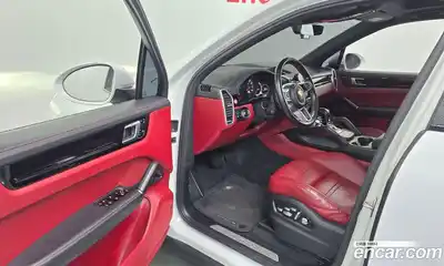 Porsche Cayenne 2020 3.0 Автомат в Москве № 165608, миниатюра 5