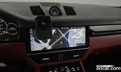 Porsche Cayenne 2020 3.0 Автомат в Москве № 165608, миниатюра 8