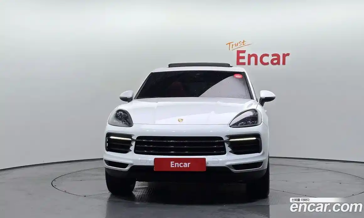 Porsche Cayenne 2020 3.0 Автомат в Москве № 165608, фото 9