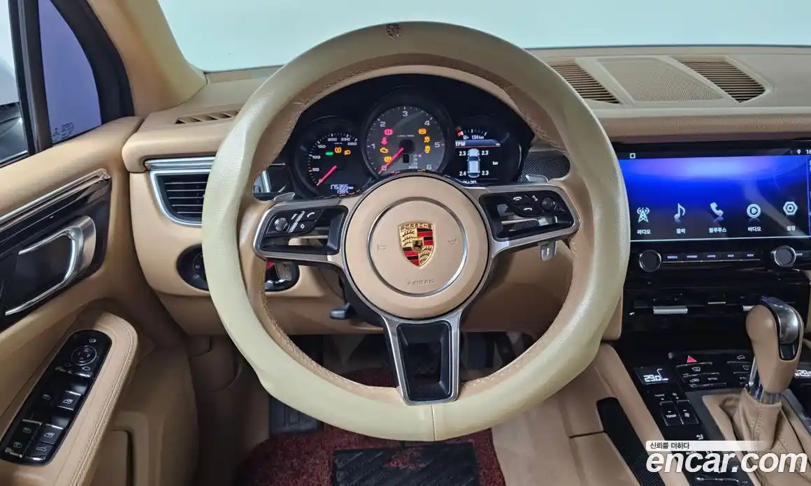 Porsche Macan 2015 3.0 Автомат в Москве № 165670, фото 13